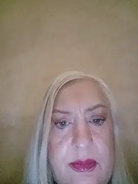 Julia20X online show from 19, 6, 2026