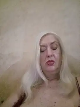 Julia20X online show from 4, 7, 2026