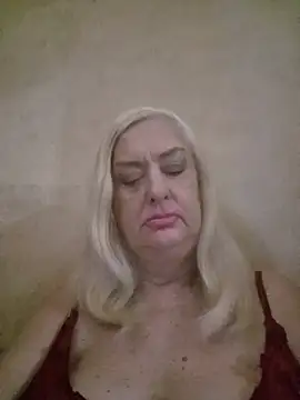 Julia20X online show from 8, 7, 2026