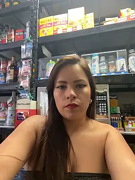 MIA ROSSEEE online show from 27, 7, 2026