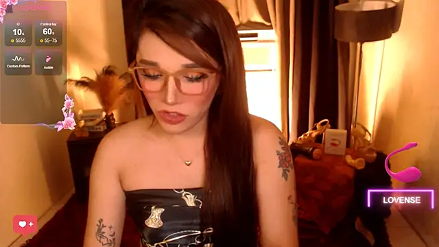 Precious RoseDollxxx online show from 17, 7, 2026