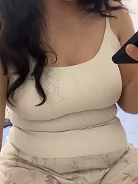 Snapshot of Miaomiao_52 chatting on 12, 4, 2026 Miaomiao 52 online show from 12, 4, 2026