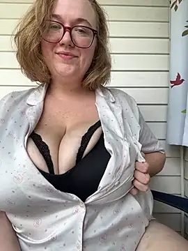 Kenzibb3 online show from 10, 7, 2026