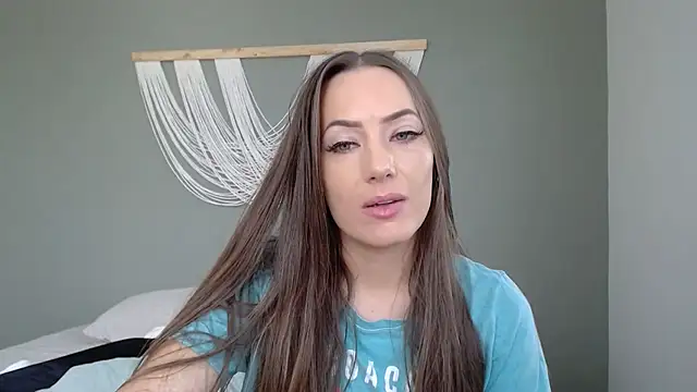 sireneyesonly online show from 10, 4, 2026