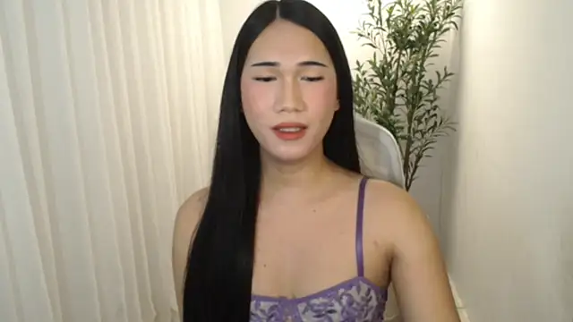 Snapshot of XiaOnAir chatting on 1, 7, 2026 XiaOnAir online show from 1, 7, 2026