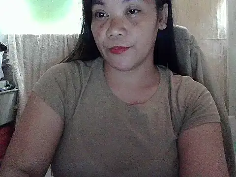 holdmetight21 online show from 22, 4, 2026