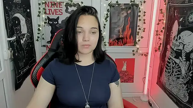 Caroline cutte online show from 9, 7, 2026