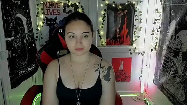 Caroline cutte online show from 11, 7, 2026