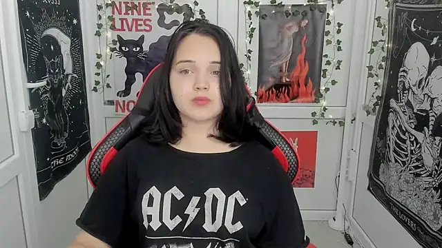 Caroline cutte online show from 23, 7, 2026