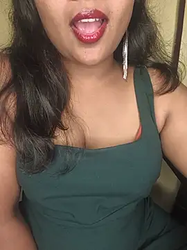 Snapshot of ur_love_kannada1 chatting on 23, 6, 2026 ur love kannada1 online show from 23, 6, 2026