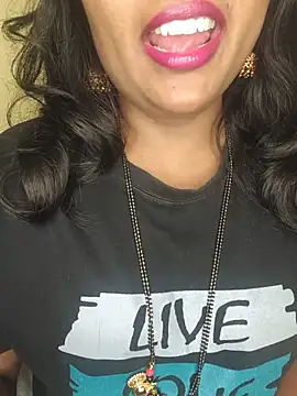 Snapshot of ur_love_kannada1 chatting on 13, 7, 2026 ur love kannada1 online show from 13, 7, 2026