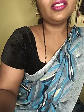 Snapshot of ur_love_kannada1 chatting on 24, 7, 2026 ur love kannada1 online show from 24, 7, 2026