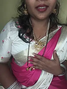 Snapshot of ur_love_kannada1 chatting on 2, 8, 2026 ur love kannada1 online show from 2, 8, 2026