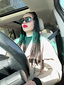 Alenka ki online show from 15, 4, 2026