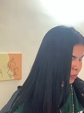 megan purpura online show from 25, 7, 2026