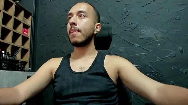 cristianstone2 online show from 22, 4, 2026