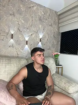 AARON SKYLON online show from 28, 4, 2026