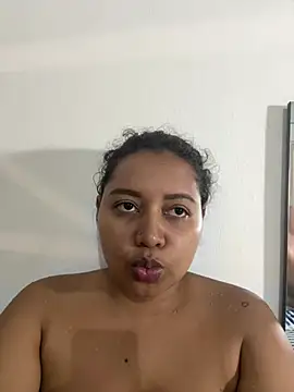 Snapshot of Ninibella chatting on 3, 7, 2026 Ninibella online show from 3, 7, 2026