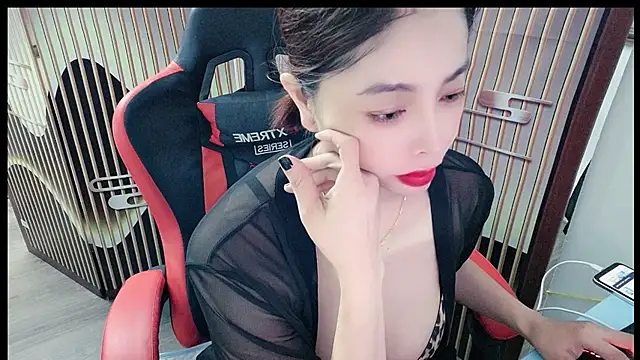 Snapshot of Hot_bbaby chatting on 18, 6, 2026 Hot bbaby online show from 18, 6, 2026