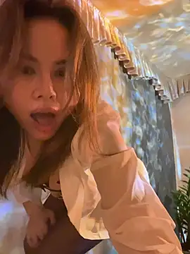 xiao la jiao online show from 12, 4, 2026