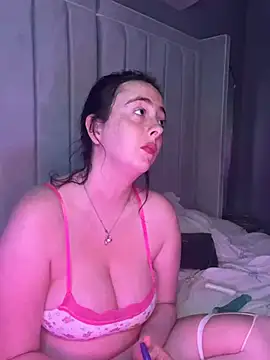 Snapshot of BrunetteBarbieXx_ chatting on 16, 7, 2026 BrunetteBarbieXx online show from 16, 7, 2026