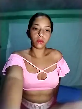 YuliBrayan online show from 15, 4, 2026