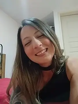 Snapshot of VALELUXX chatting on 7, 8, 2026 VALELUXX online show from 7, 8, 2026