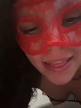 alynanyxx online show from 9, 5, 2026