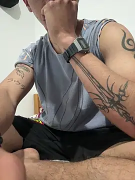 lorvali24 online show from 13, 4, 2026