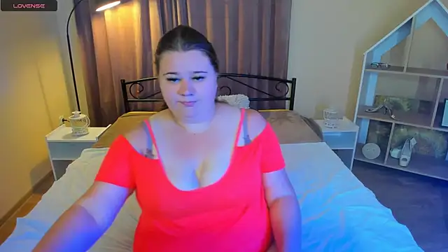 Snapshot of Bella_Blvck chatting on 13, 7, 2026 Bella Blvck online show from 13, 7, 2026