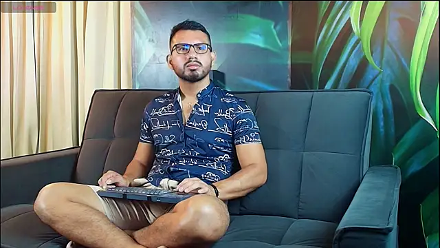 JacobWestt online show from 17, 4, 2026