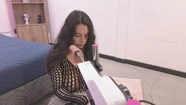 Samantha bloww1 online show from 22, 4, 2026