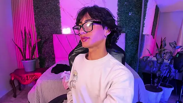 santi foxxx  online show from 22, 4, 2026