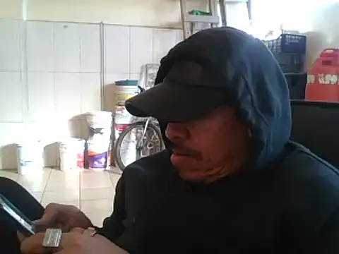 Snapshot of Oskr2024XXX chatting on 20, 12, 2024 Oskr2024XXX online show from 20, 12, 2024