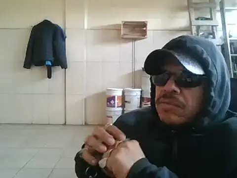 Snapshot of Oskr2024XXX chatting on 11, 1, 2025 Oskr2024XXX online show from 11, 1, 2025