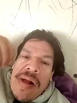 Snapshot of Oskr2024XXX chatting on 12, 1, 2025 Oskr2024XXX online show from 12, 1, 2025