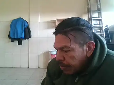 Snapshot of Oskr2024XXX chatting on 19, 1, 2025 Oskr2024XXX online show from 19, 1, 2025