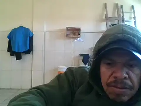 Snapshot of Oskr2024XXX chatting on 2, 2, 2025 Oskr2024XXX online show from 2, 2, 2025