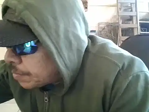 Snapshot of Oskr2024XXX chatting on 6, 2, 2025 Oskr2024XXX online show from 6, 2, 2025