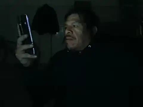 Snapshot of Oskr2024XXX chatting on 13, 3, 2025 Oskr2024XXX online show from 13, 3, 2025