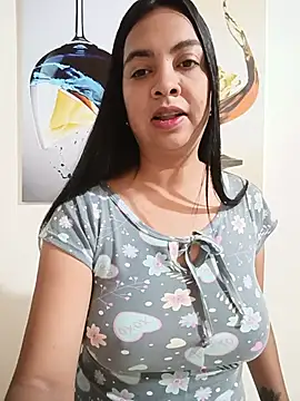 Silvana2927 online show from 22, 7, 2026