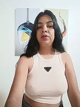 Silvana2927 online show from 7, 8, 2026