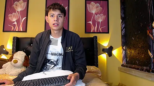 luckk  online show from 21, 4, 2026