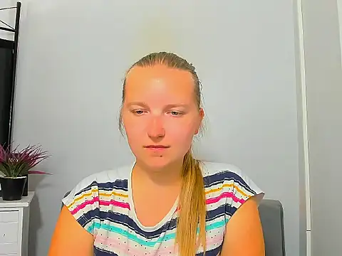 Snapshot of RoseTeacherX chatting on 10, 6, 2026 RoseTeacherX online show from 10, 6, 2026