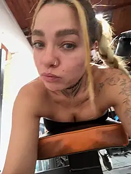 Violeta queen1 online show from 25, 6, 2026