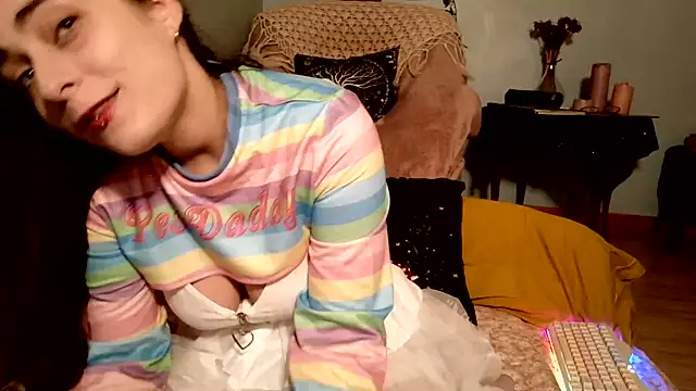 missclochette online show from 14, 7, 2026