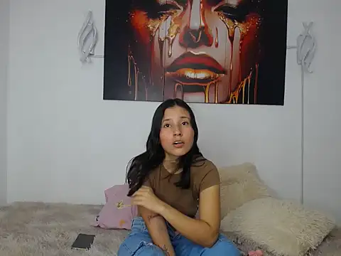 Snapshot of michellna chatting on 15, 4, 2026 michellna online show from 15, 4, 2026