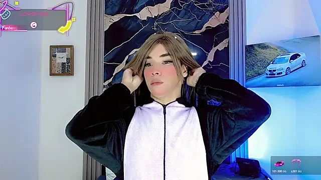 Snapshot of moon_sweet- chatting on 16, 6, 2026 moon sweet- online show from 16, 6, 2026