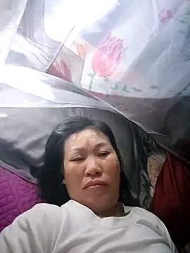 Snapshot of -Ciny- chatting on 15, 4, 2026 -Ciny- online show from 15, 4, 2026