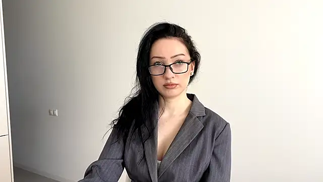 Meow Alika online show from 10, 5, 2026